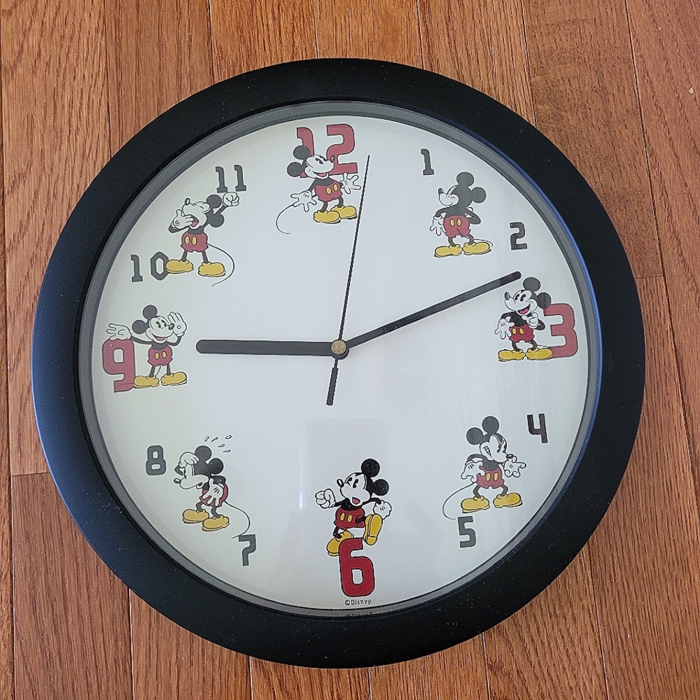 Mickey Mouse Disney Wall Clock NWT
